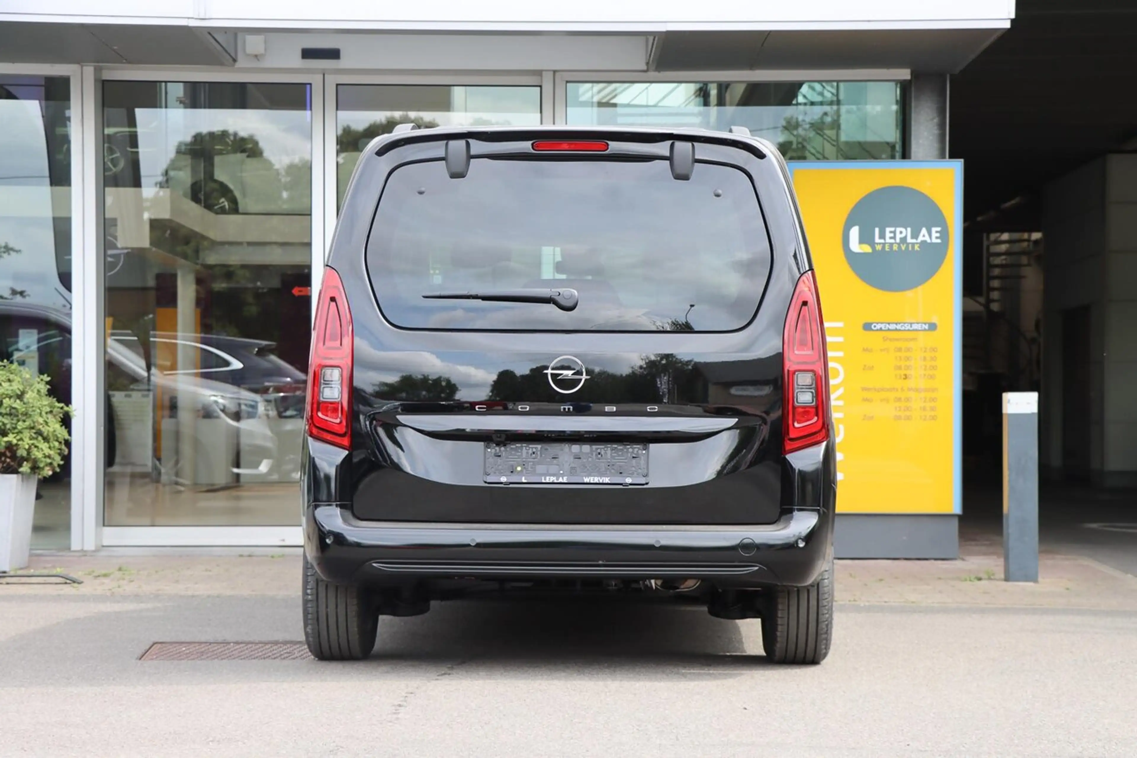 Opel Combo Life L1 1.2T 110PK |CONNECT PACK|STYLE PACK| — photo 4
