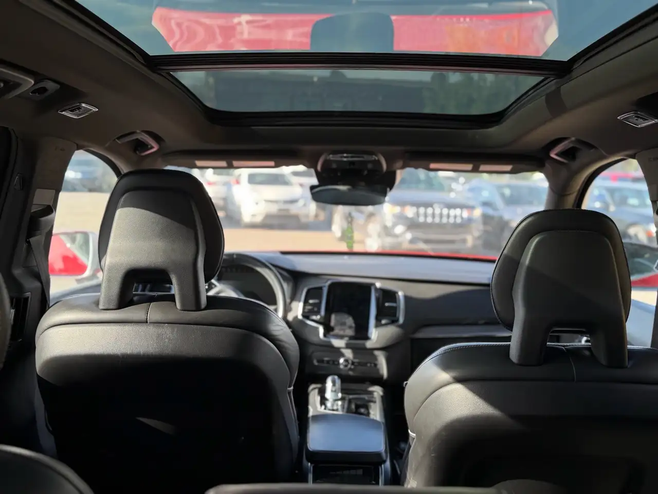 Volvo XC90 снимка Volvo XC90