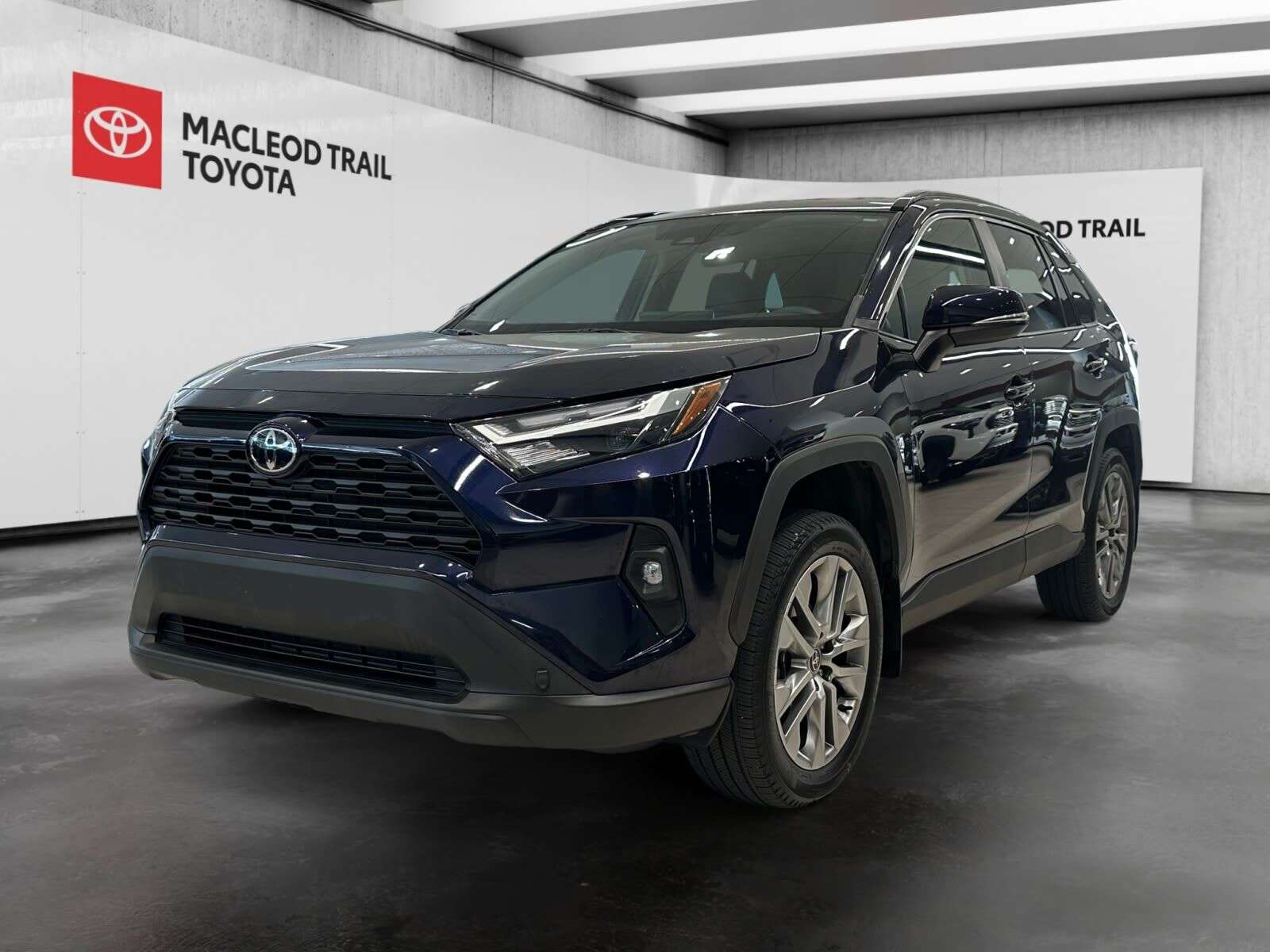 2023 Toyota RAV 4 XLE Premium | Low Km | Leather | One Owner | No Ac