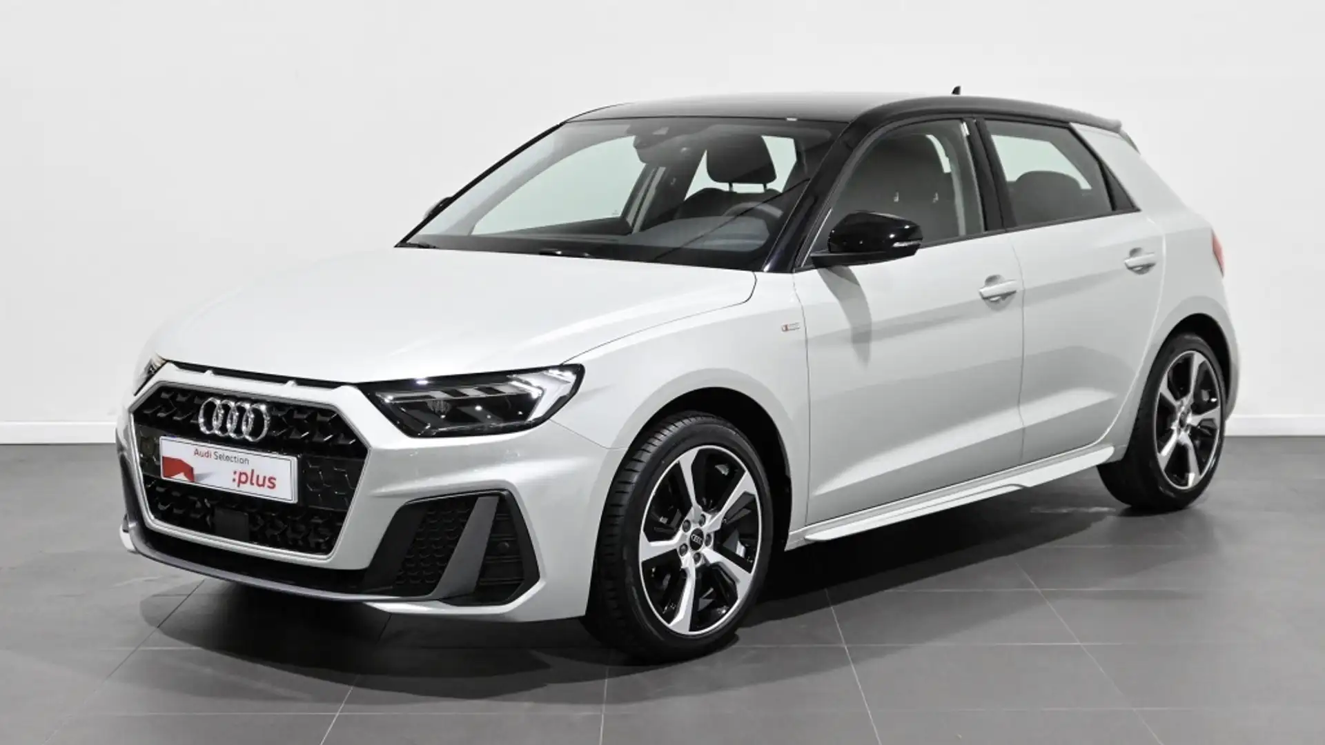 Audi A1 Sportback 30 TFSI Adrenalin Plateado - 1