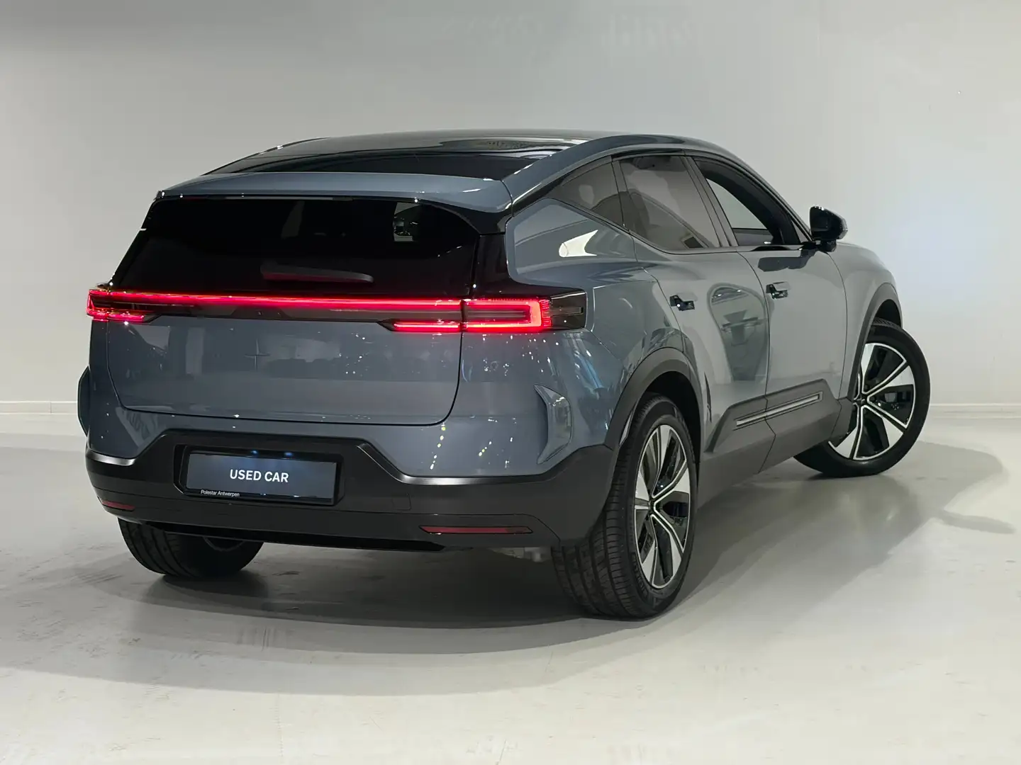 Polestar 3 Polestar 3 Long Range SM + PILOT+ PLUS PACK Grau - 2