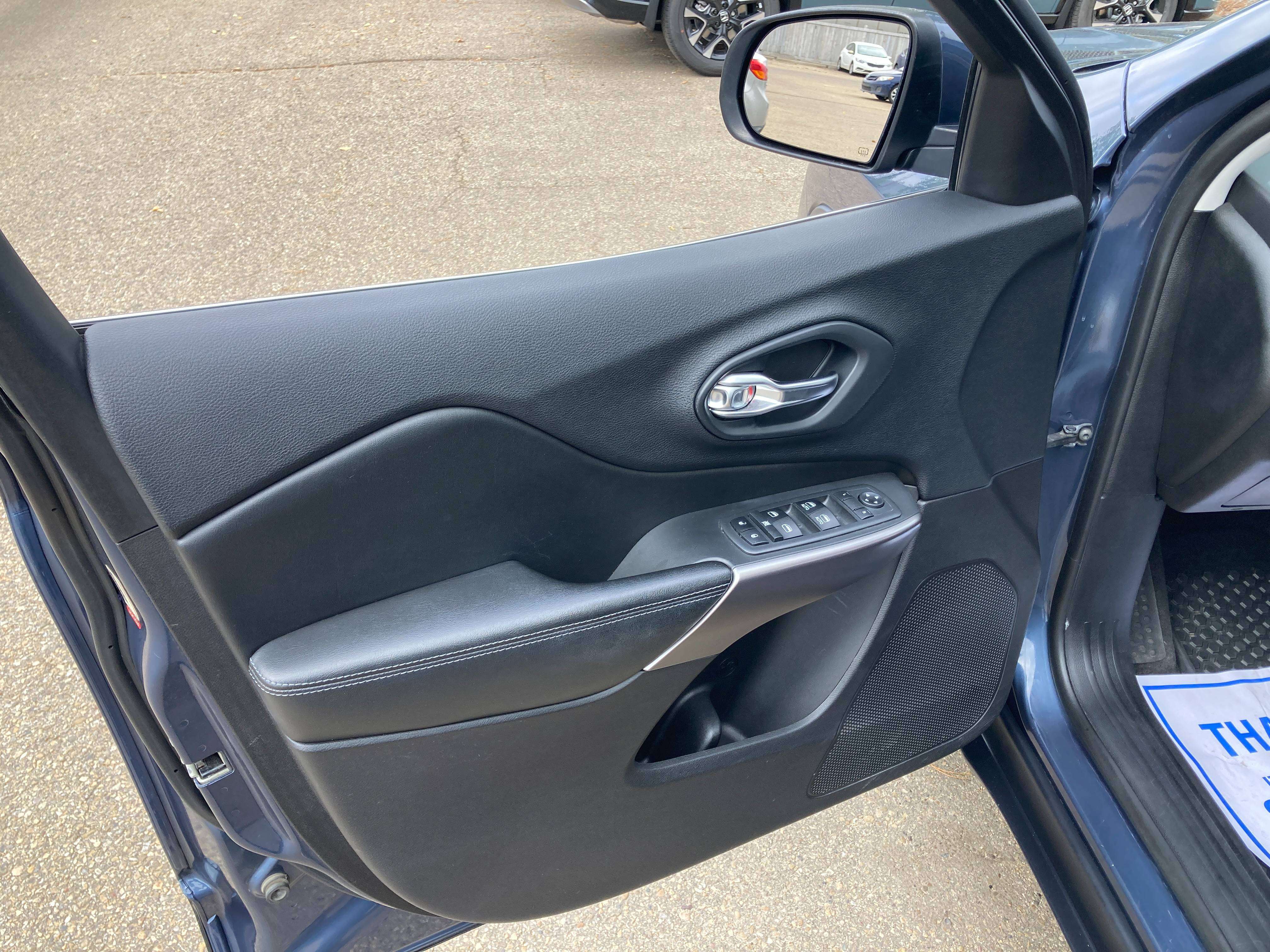 used 2019 Jeep Cherokee car, priced at $16,900