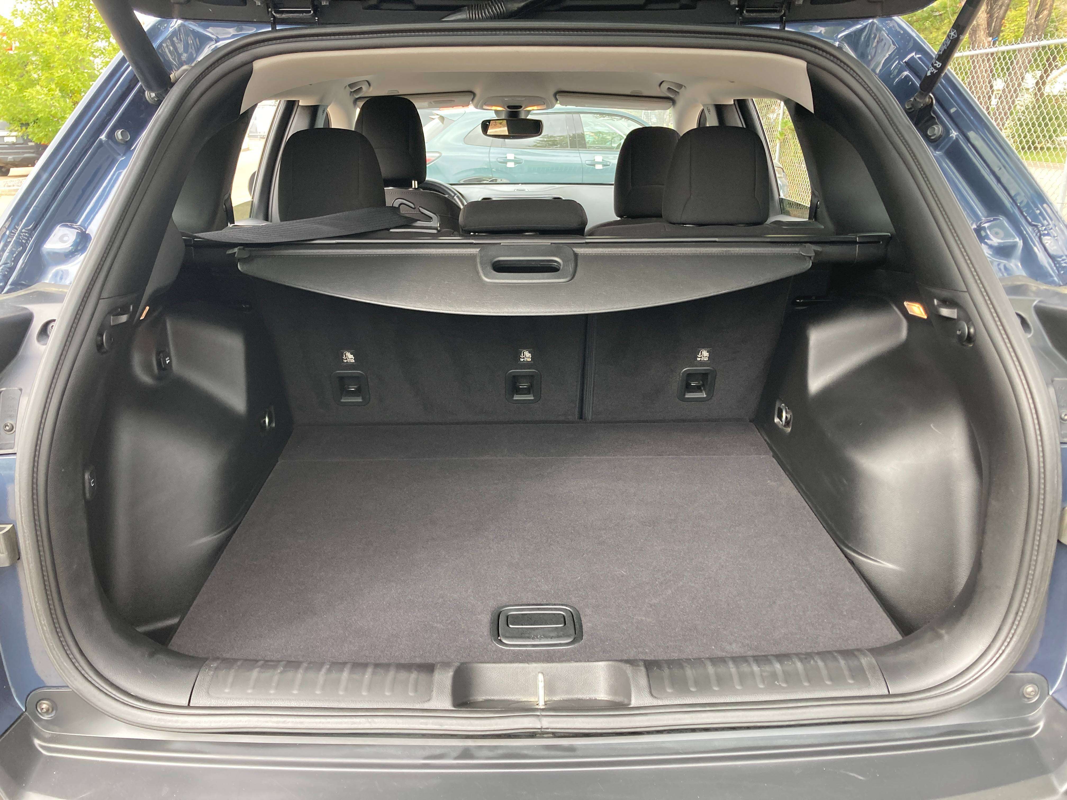 used 2019 Jeep Cherokee car, priced at $16,900