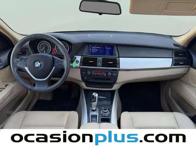 BMW X5 view 6