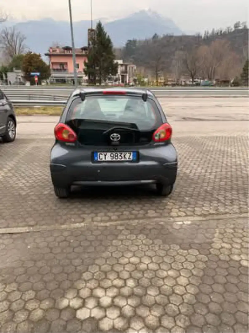Toyota Aygo Blu/Azzurro - 2