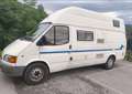 Ford Transit 2.5 TD Camper – Spezialkraftwagen mit Wohneinrichtung Weiß - thumbnail 4