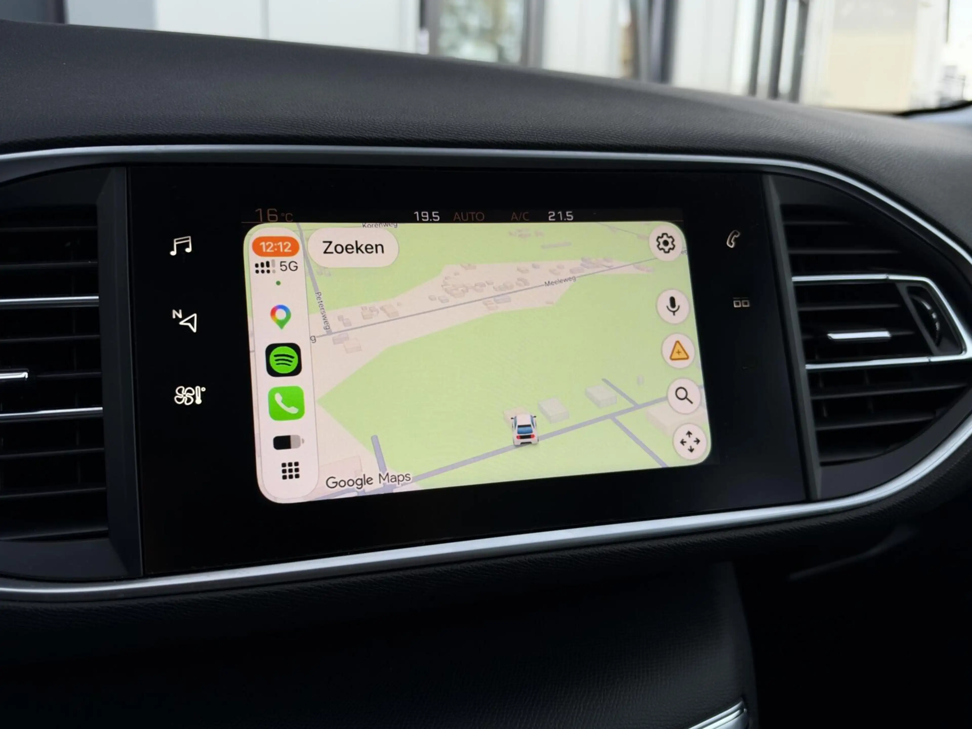 Peugeot 308 SW 1.2 PureTech Blue Lease Premium | Panorama | Ca — photo 15