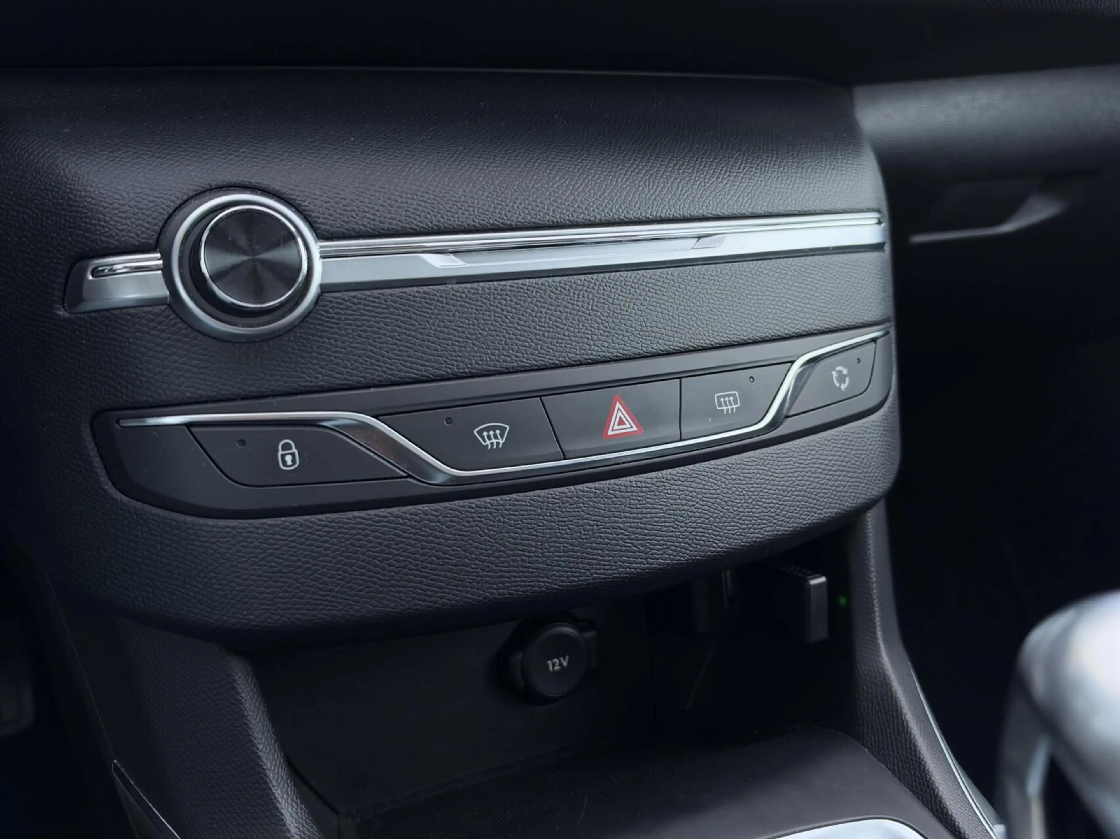 Peugeot 308 SW 1.2 PureTech Blue Lease Premium | Panorama | Ca — photo 20