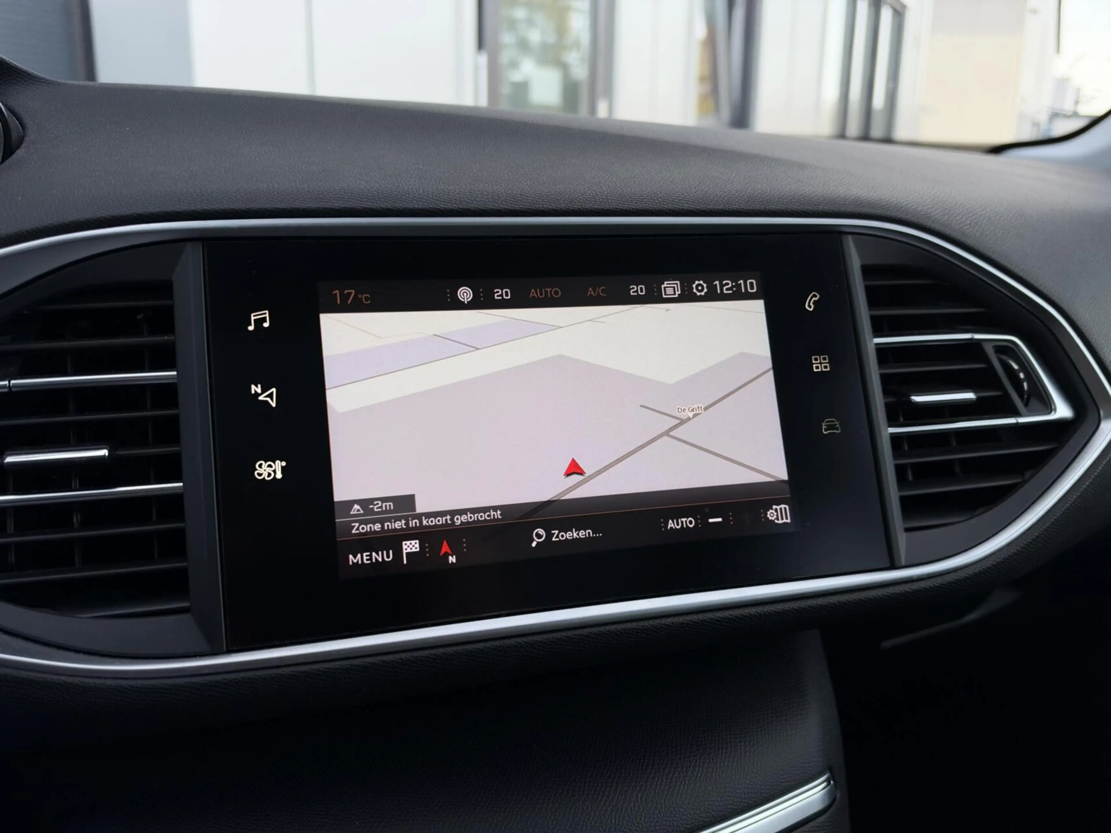 Peugeot 308 SW 1.2 PureTech Blue Lease Premium | Panorama | Ca — photo 19