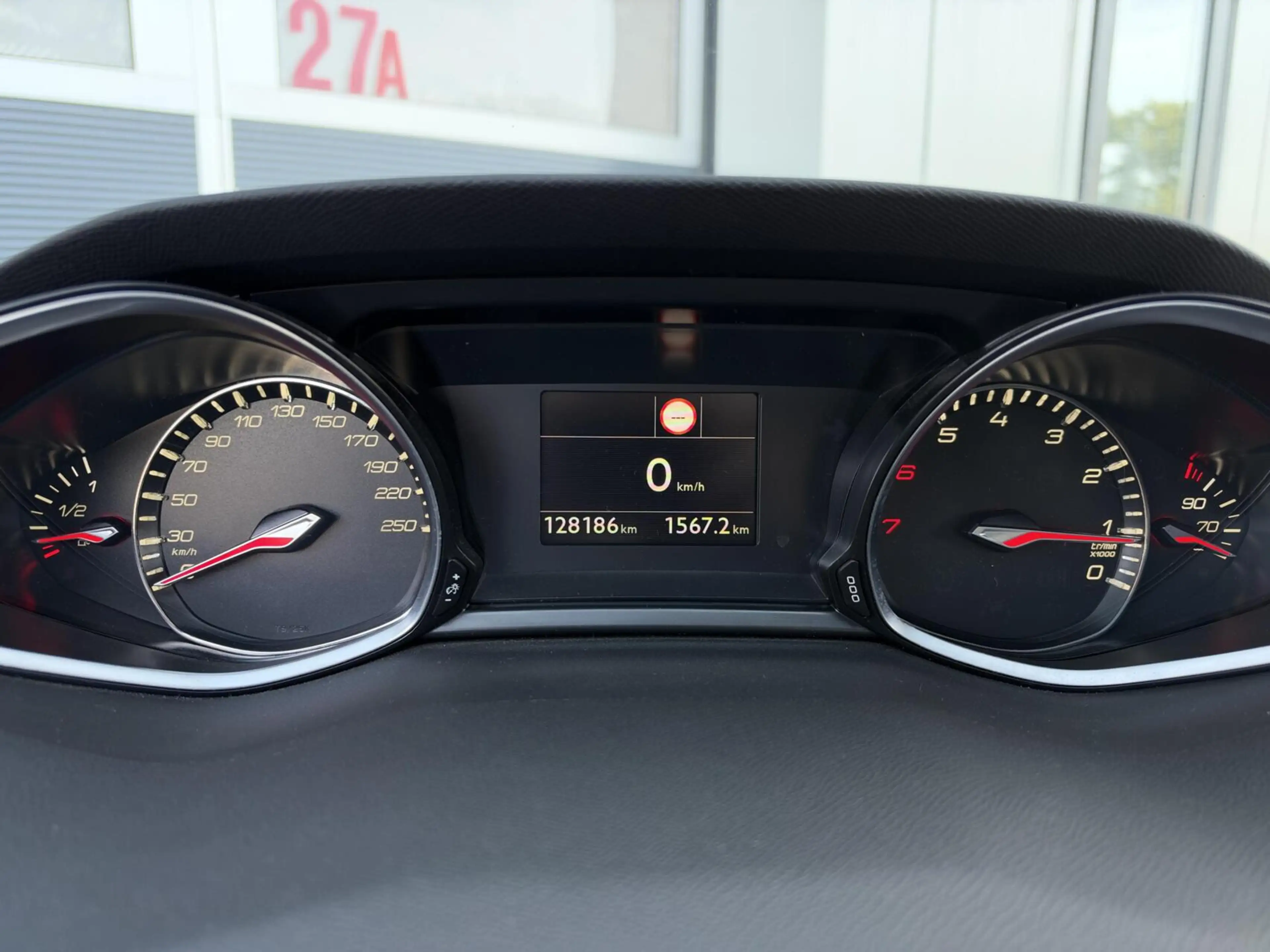 Peugeot 308 SW 1.2 PureTech Blue Lease Premium | Panorama | Ca — photo 10