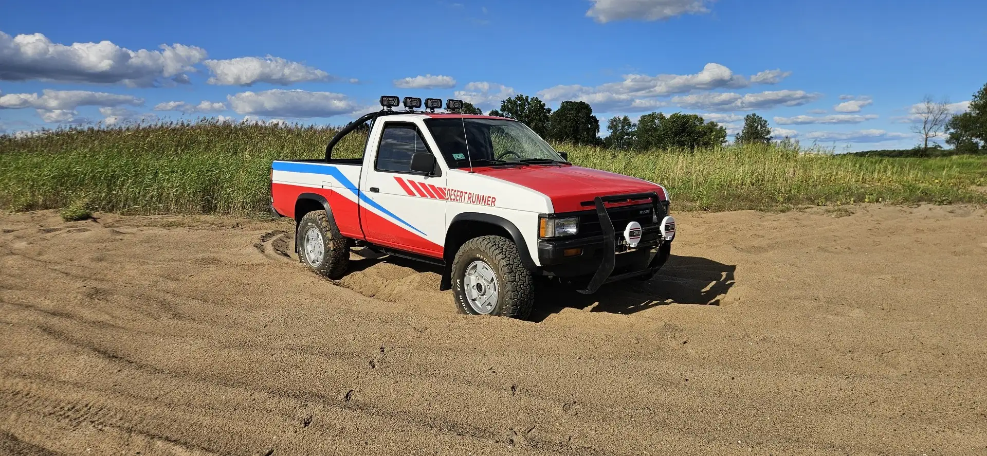 Nissan King Cab 4x4, Klimaanlage, V6 - 1