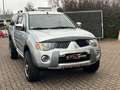 Mitsubishi L200 30 jahre 4WD Dob Cup TÜV NEU Silber - thumbnail 1