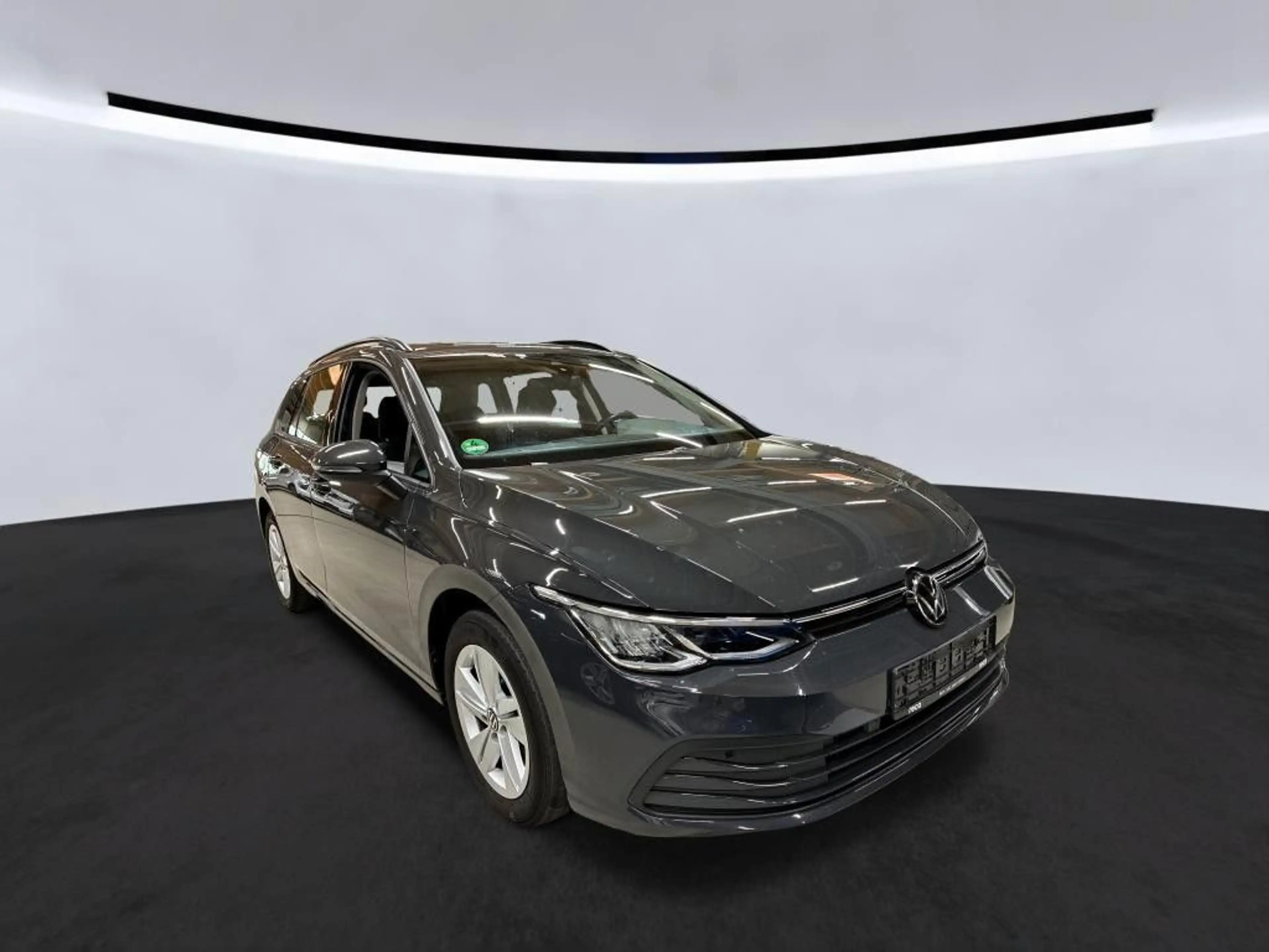 Volkswagen Golf VIII Variant Life 2.0 TDI Navi LED PDC — photo 2