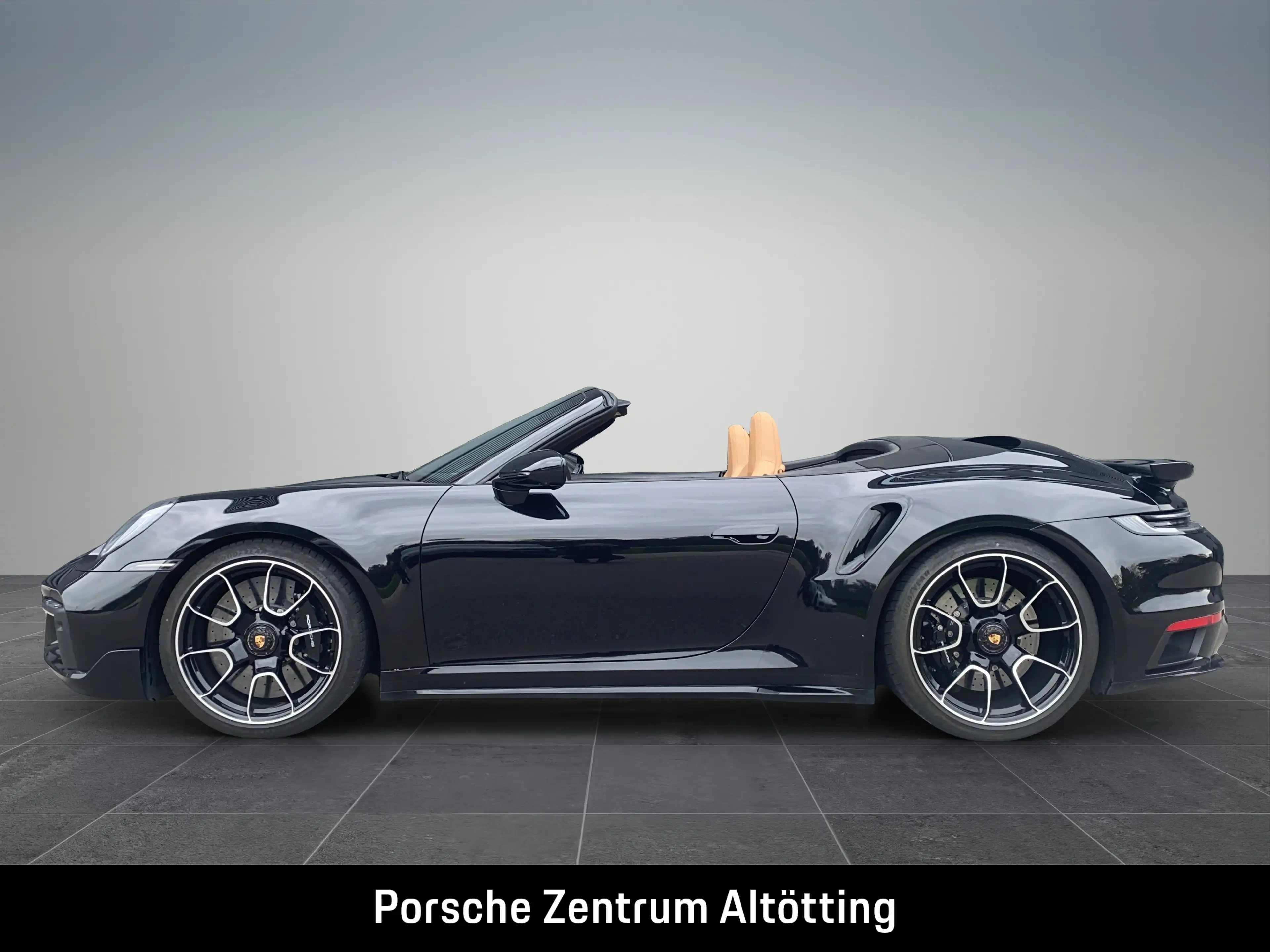 Porsche 992 (911) Turbo S Cabrio |Liftsystem |Burmester — photo 3
