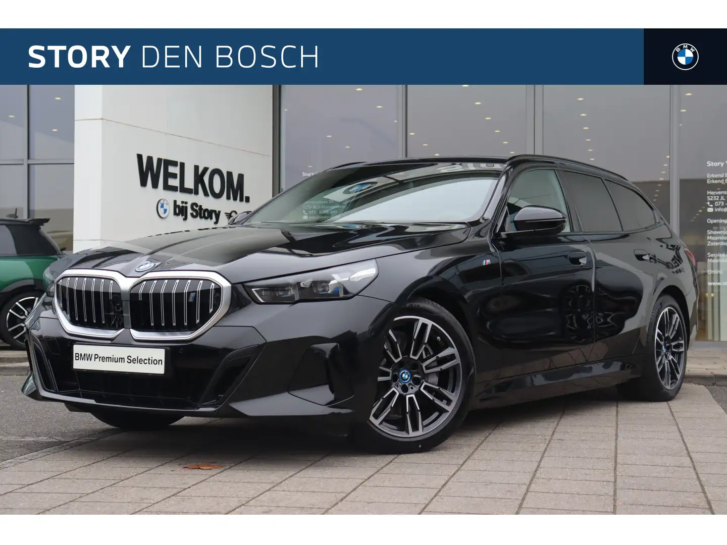 BMW i5 eDrive40 M Sport / Adaptieve LED / Parking Assista Zwart - 1