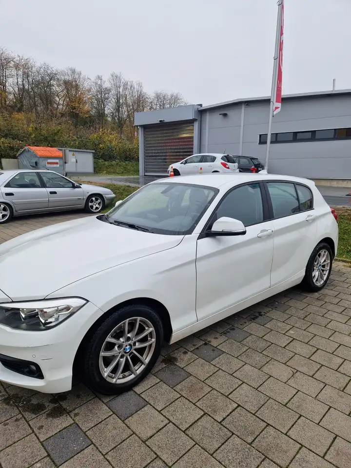 BMW 118