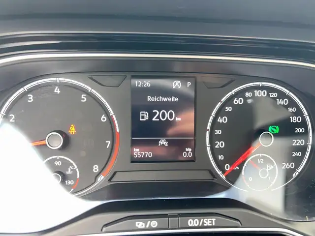 Volkswagen Polo view 10