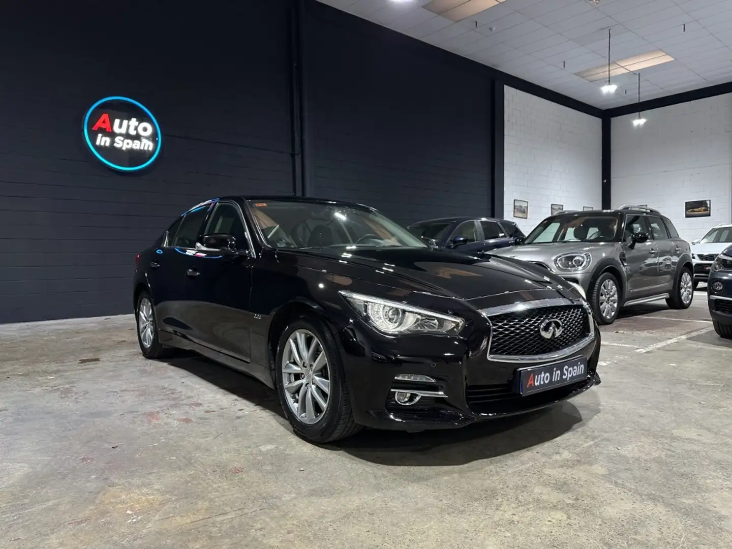 Infiniti Q50 2.2d GT Premium Aut. Noir - 1
