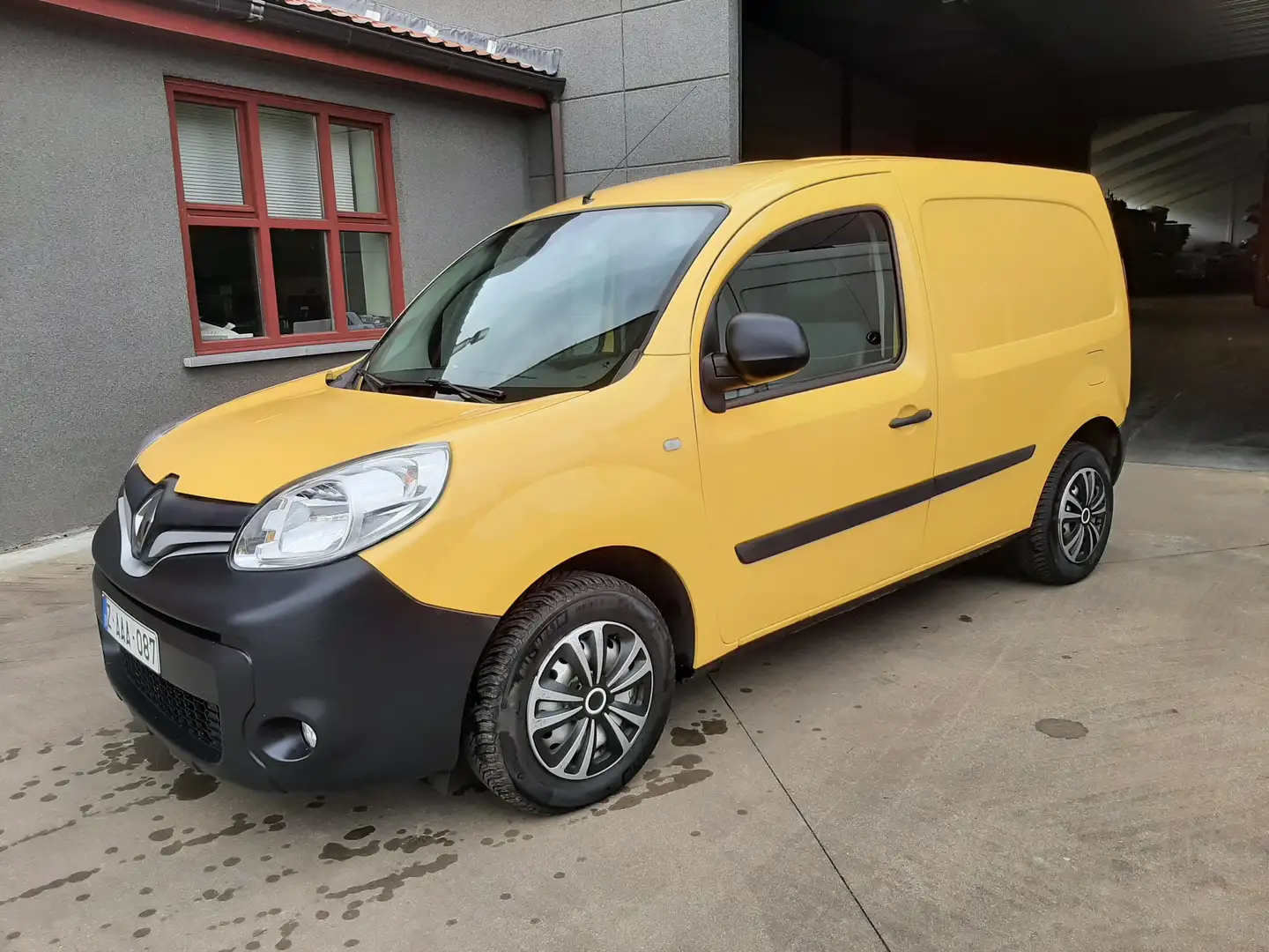 Renault Kangoo bwj 2018, lichte vracht, euro 6 , 49000 km, 1 J G Jaune - 1