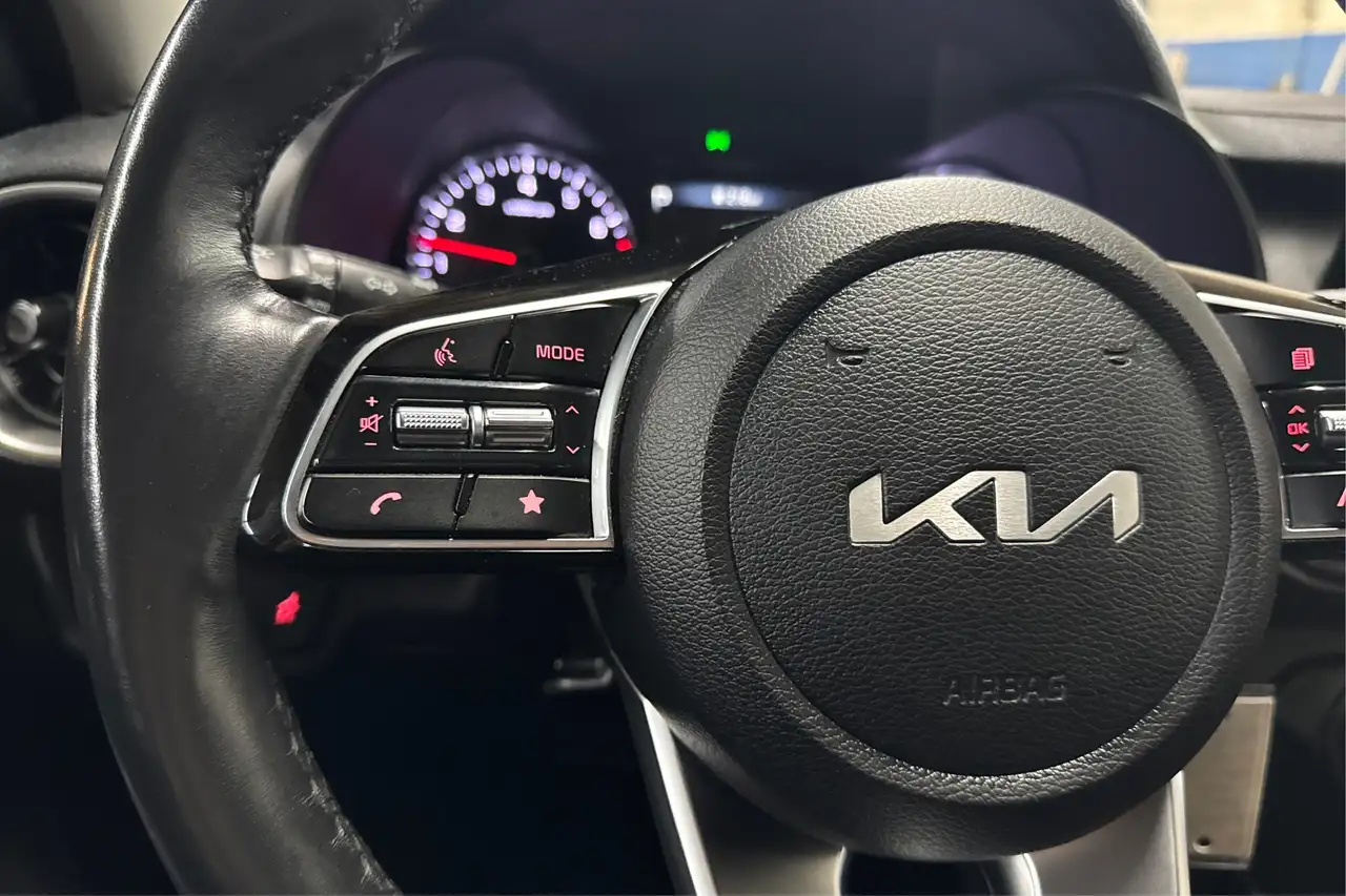 Kia Forte снимка Kia Forte