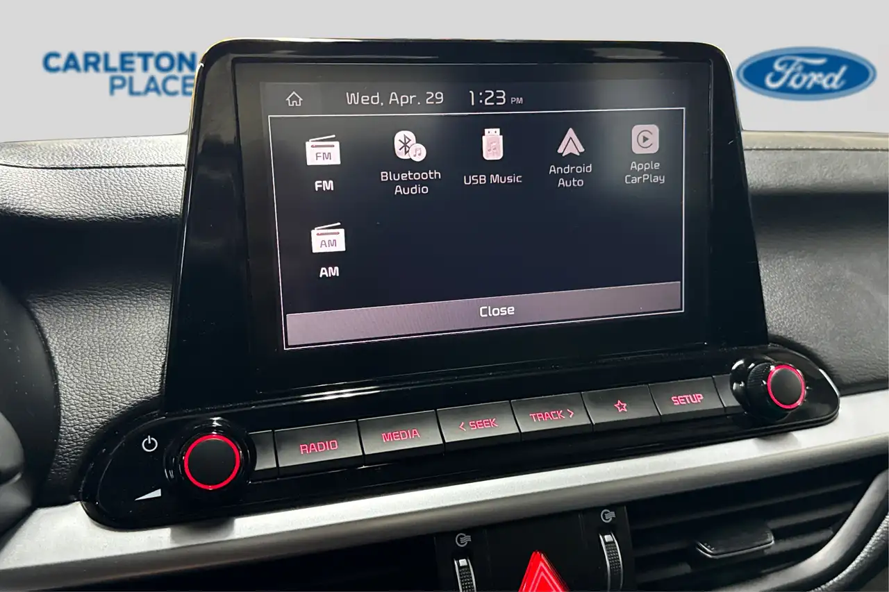 Kia Forte снимка Kia Forte