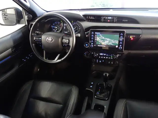 Toyota Hilux DK Invin. 4WD 2,8D Aut. *ALLBLACK *MWST *VOLL Ansicht 19