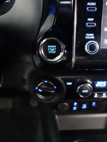 Toyota Hilux DK Invin. 4WD 2,8D Aut. *ALLBLACK *MWST *VOLL Ansicht 28