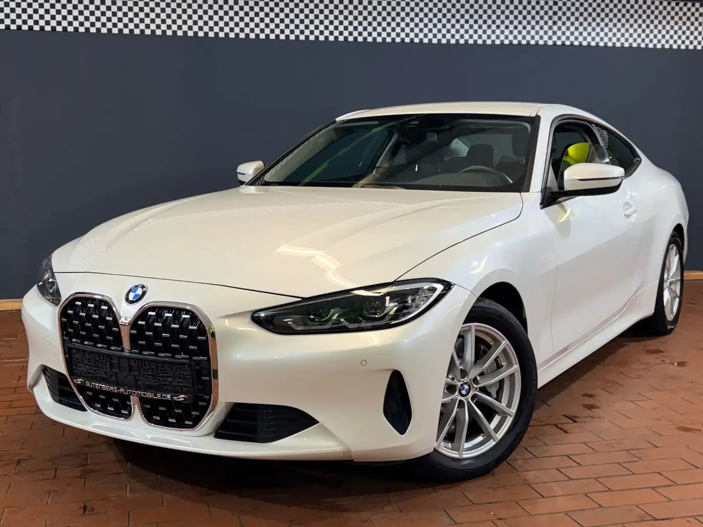 BMW 430 4 Coupe xDrive 1.Hand Finanzierung Weiß - 1