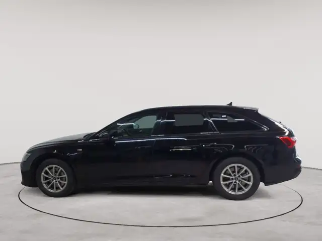Audi A6 view 6