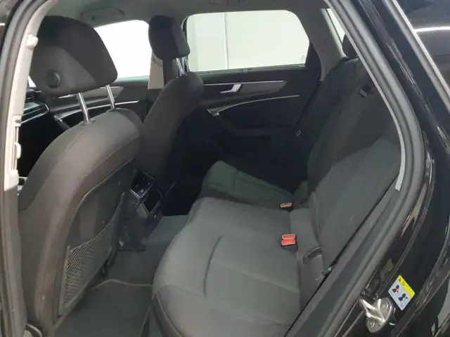 Audi A6 view 13