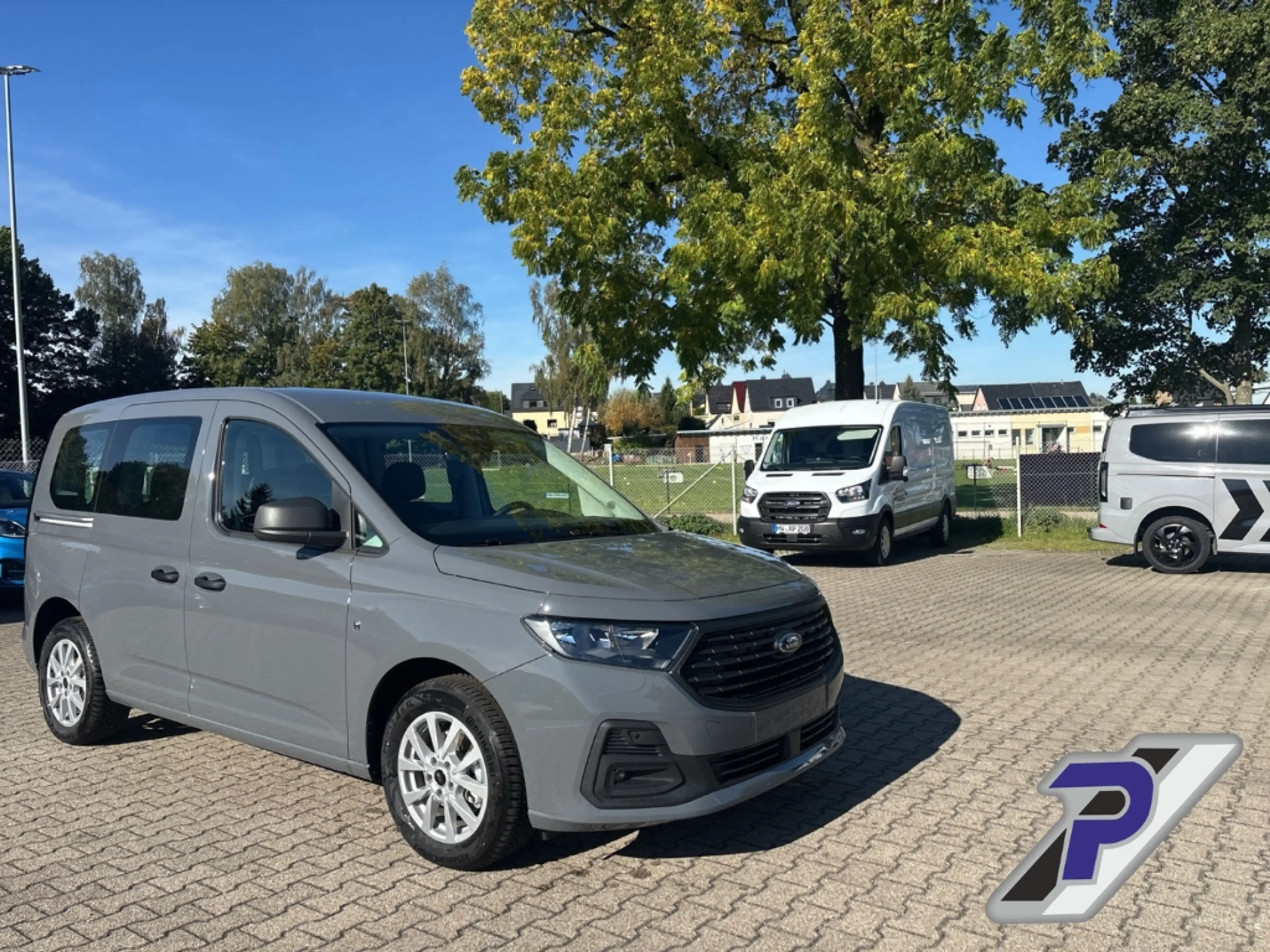 Ford Tourneo Connect Trend L1 SITZHEIZUNG+GJR+PPS+ Digitales Cockpit Ap — photo 7
