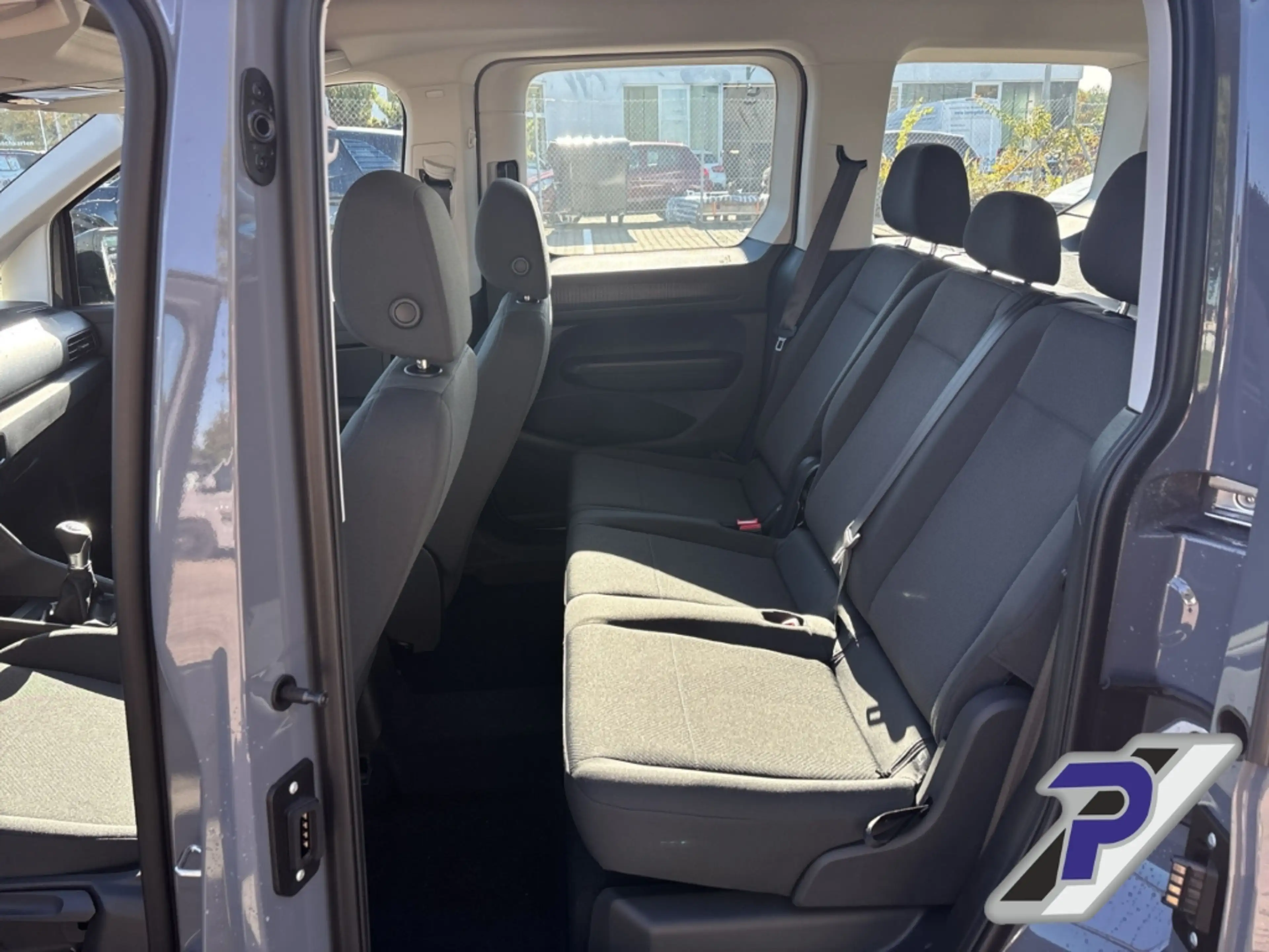 Ford Tourneo Connect Trend L1 SITZHEIZUNG+GJR+PPS+ Digitales Cockpit Ap — photo 13
