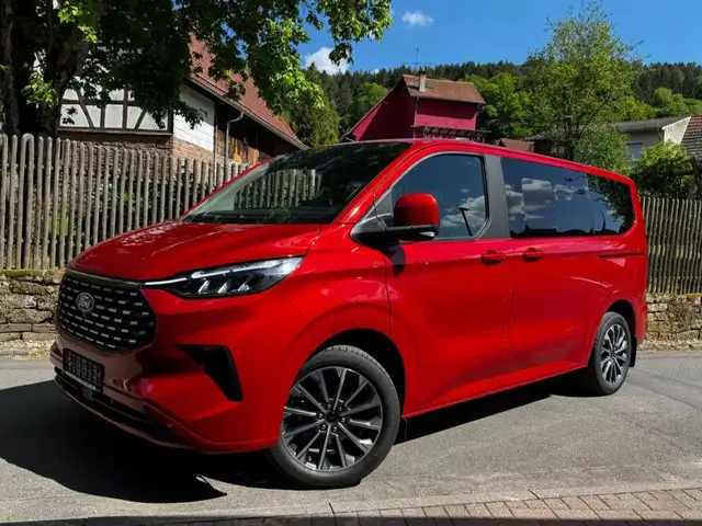 Ford Tourneo Custom