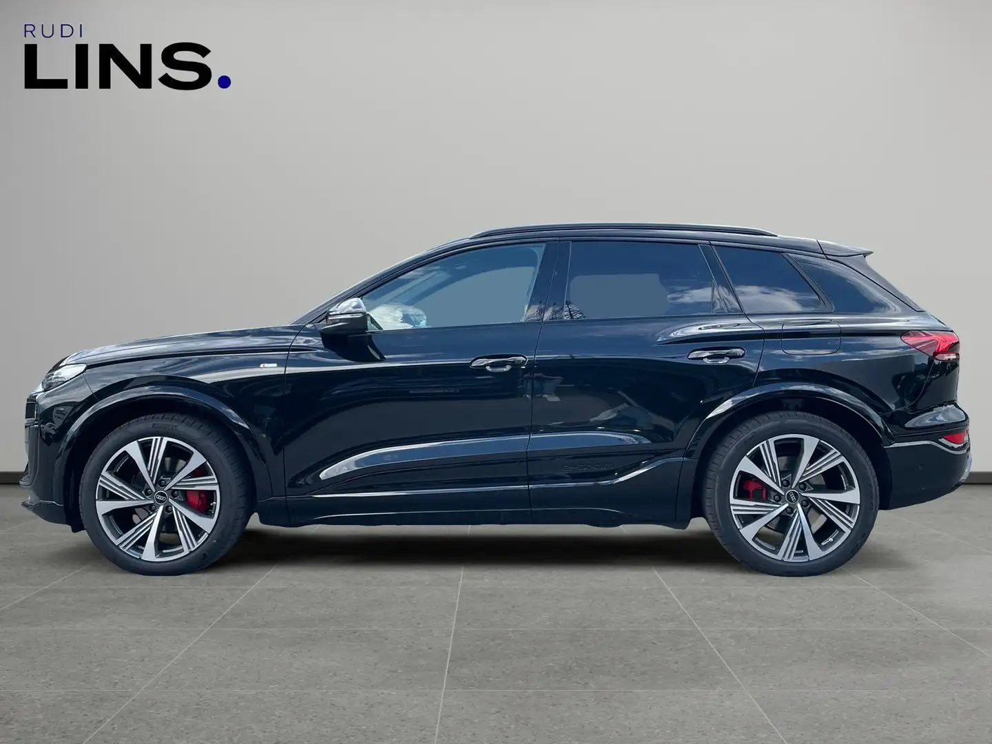 Audi Q6 e-tron e-tron quattro Schwarz - 2