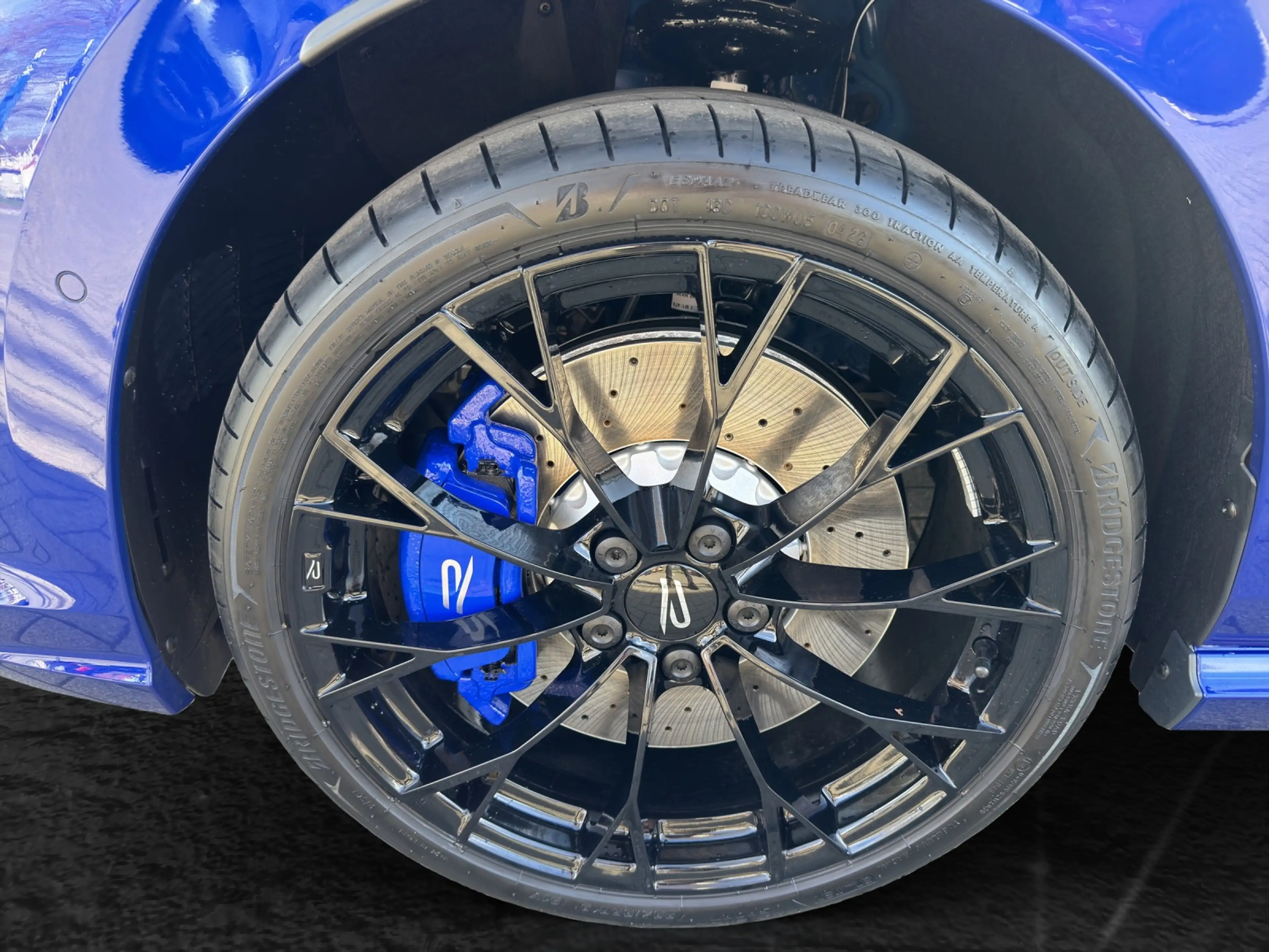 Volkswagen Golf R 2.0 TSI DSG 4M — photo 6