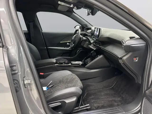 Peugeot 2008 view 13