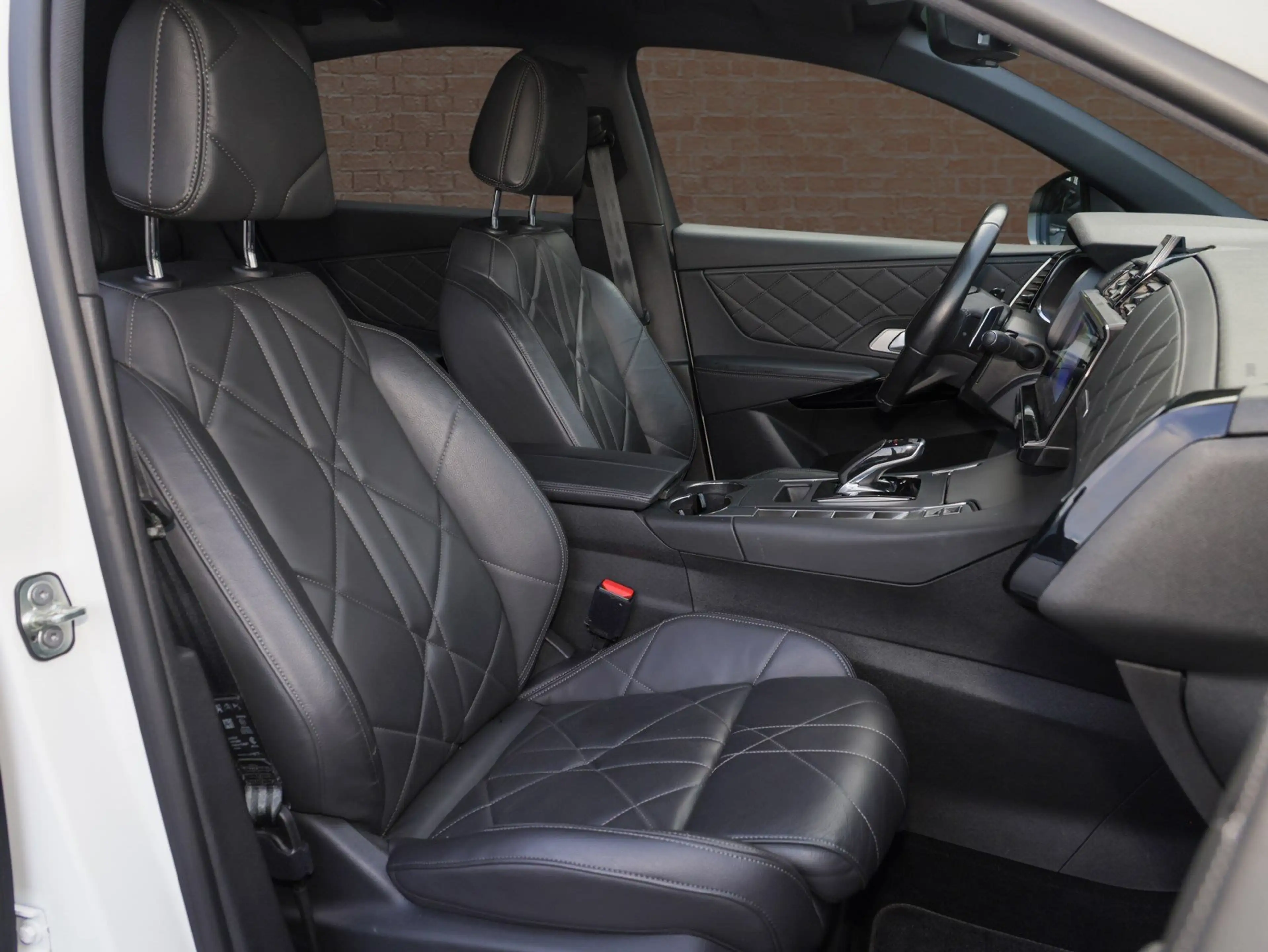 DS Automobiles DS 7 DS7 DS7 RIVOLI E-TEN 225 MJ21.1 — photo 9