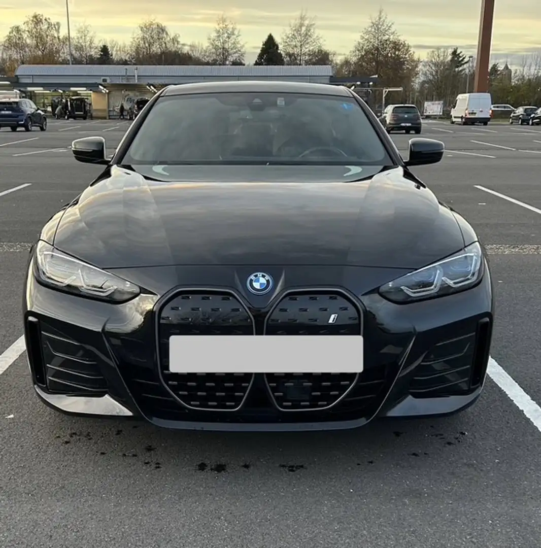 BMW i4 eDrive40 Gran Coupe M Sport Noir - 1