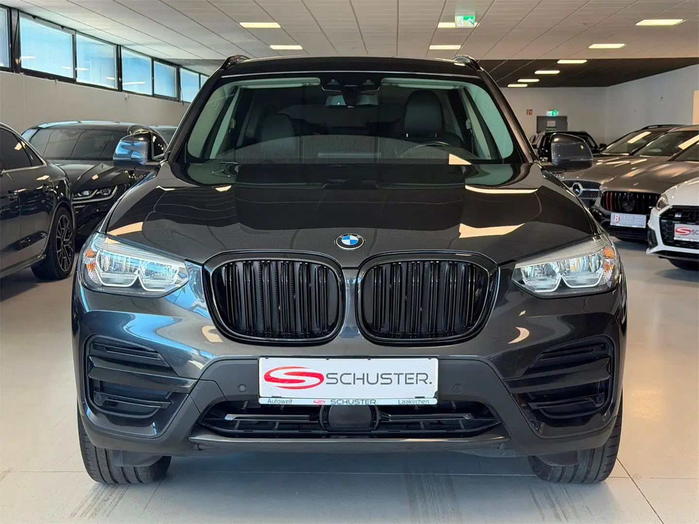 BMW X3 xDrive30e Grau - 2