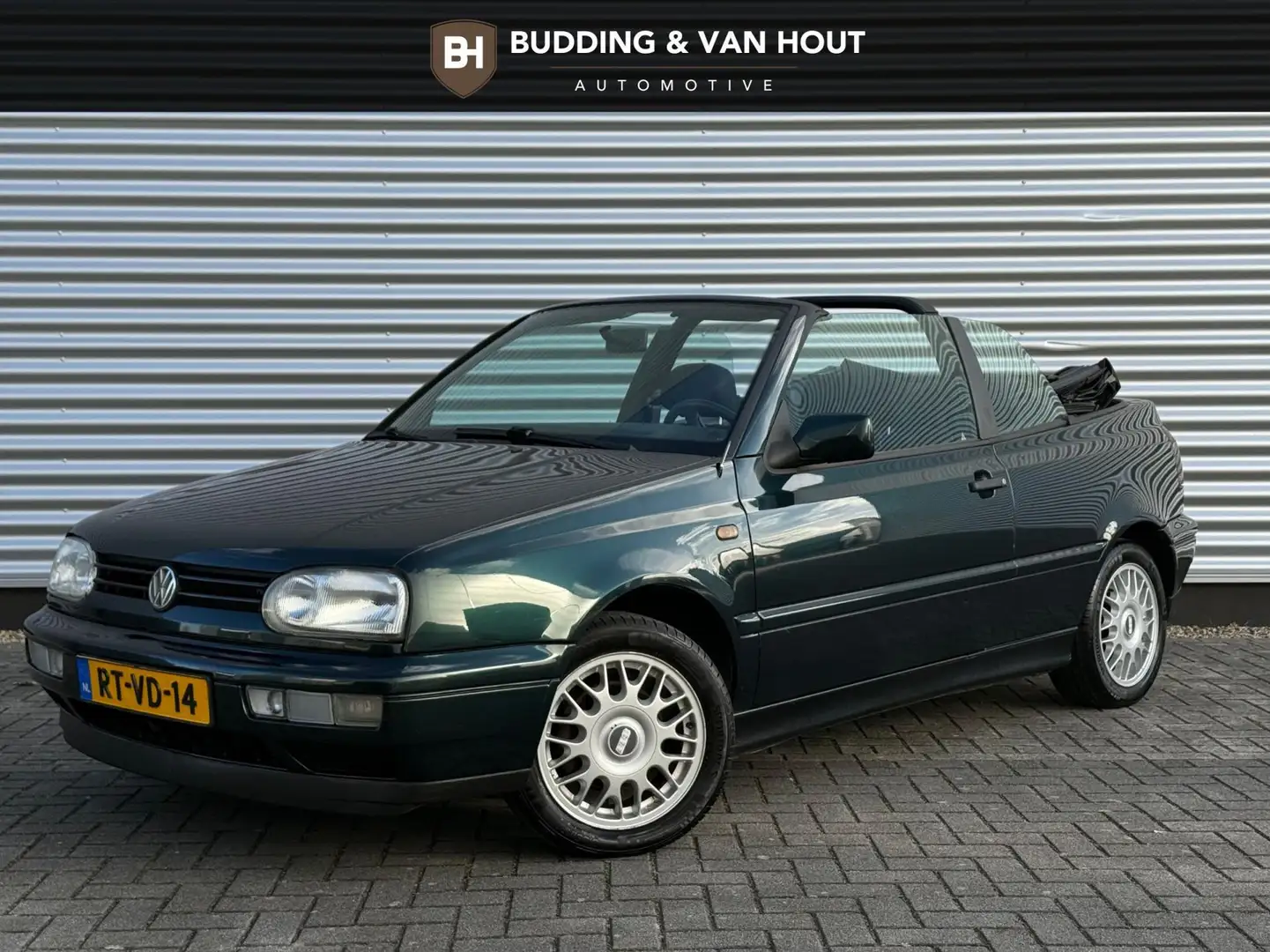 Volkswagen Golf Cabriolet 1.8 35.964 km 1e eigenaar Org. NL Groen - 1