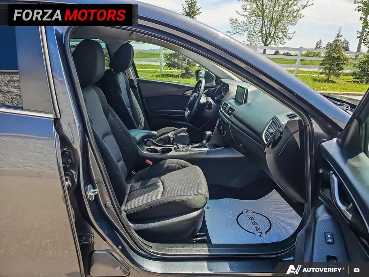 Mazda 3 photo Mazda 3