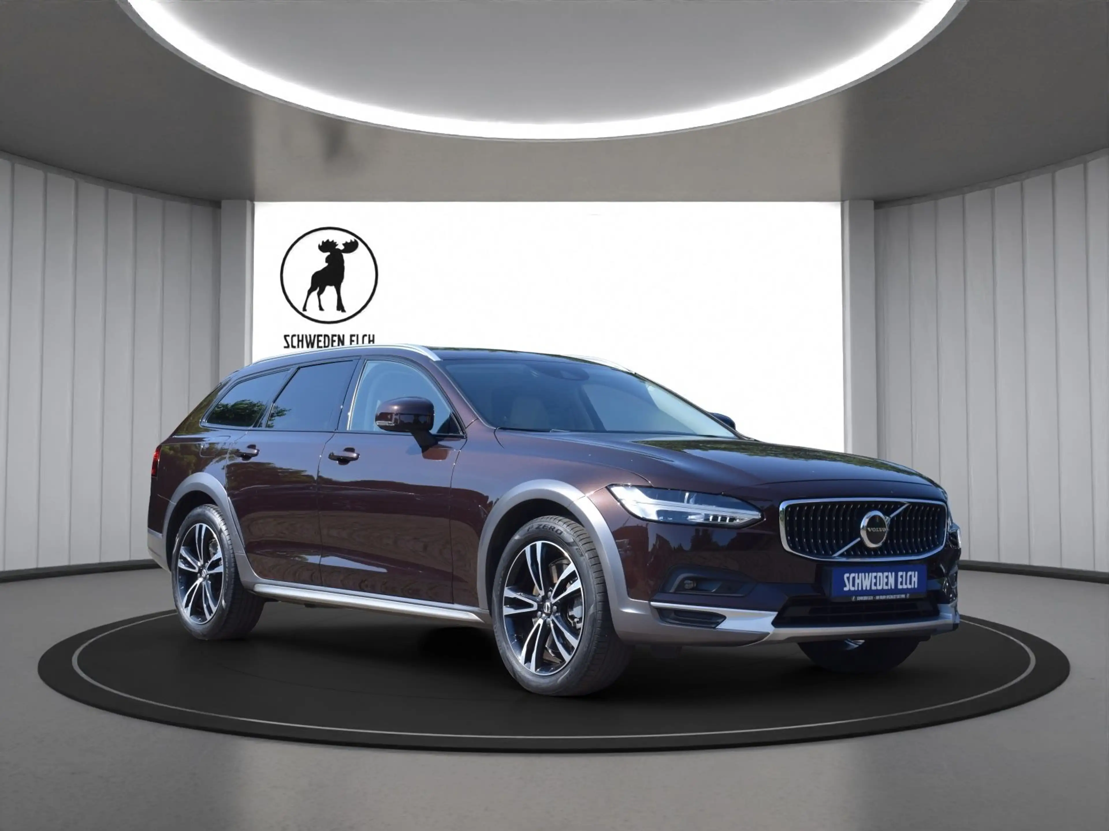 Volvo V90 Cross Country V90 B4 AWD CC PRO/KAMERA/PANORAMA/ANGEBOT 2,4% — photo 2