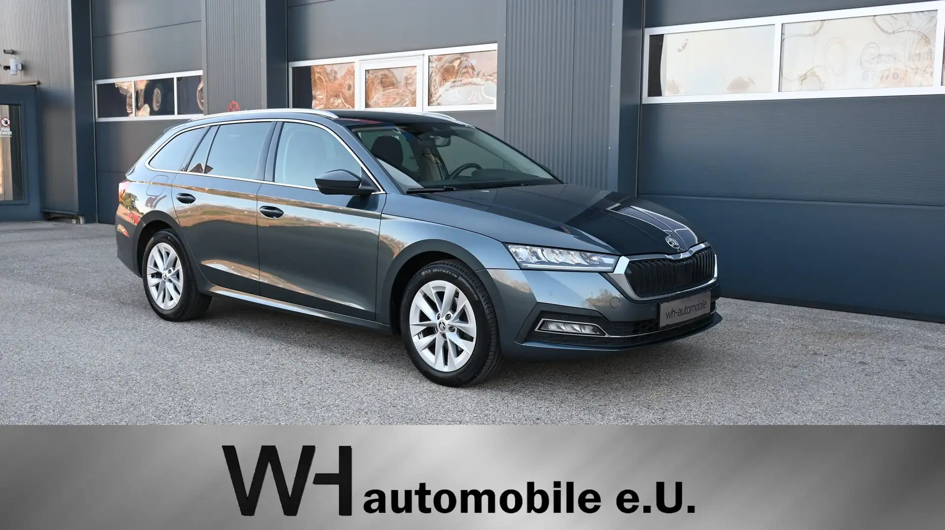Skoda Octavia Kombi 2,0 TDI Style DSG / AHV / KAMERA / VIRTUAL / Grau - 1