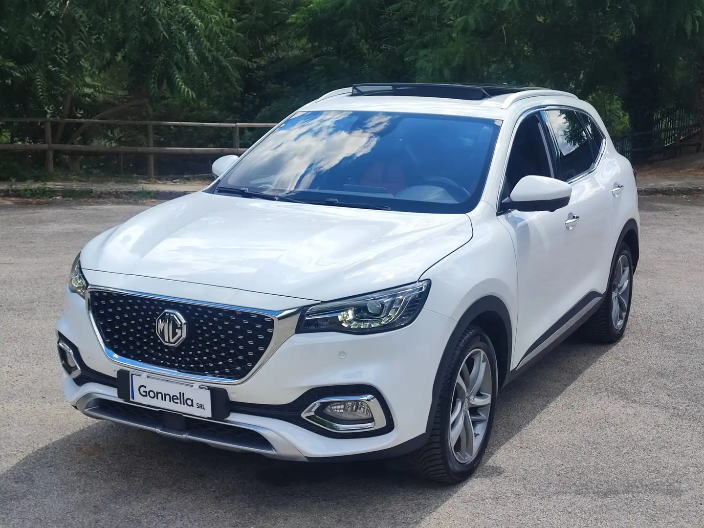 MG EHS HS I 1.5 t Plug-In Hybrid Exclusive auto Bianco - 1