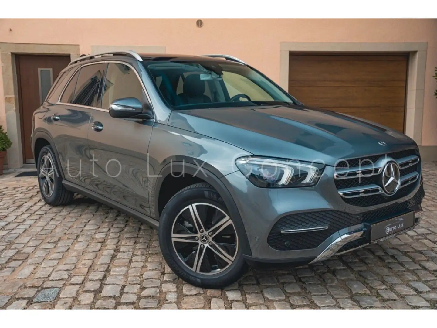Mercedes-Benz GLE 300 d 4MATIC/Stdhzg/Pano/AHK/Rückfahrkamera Gris - 2