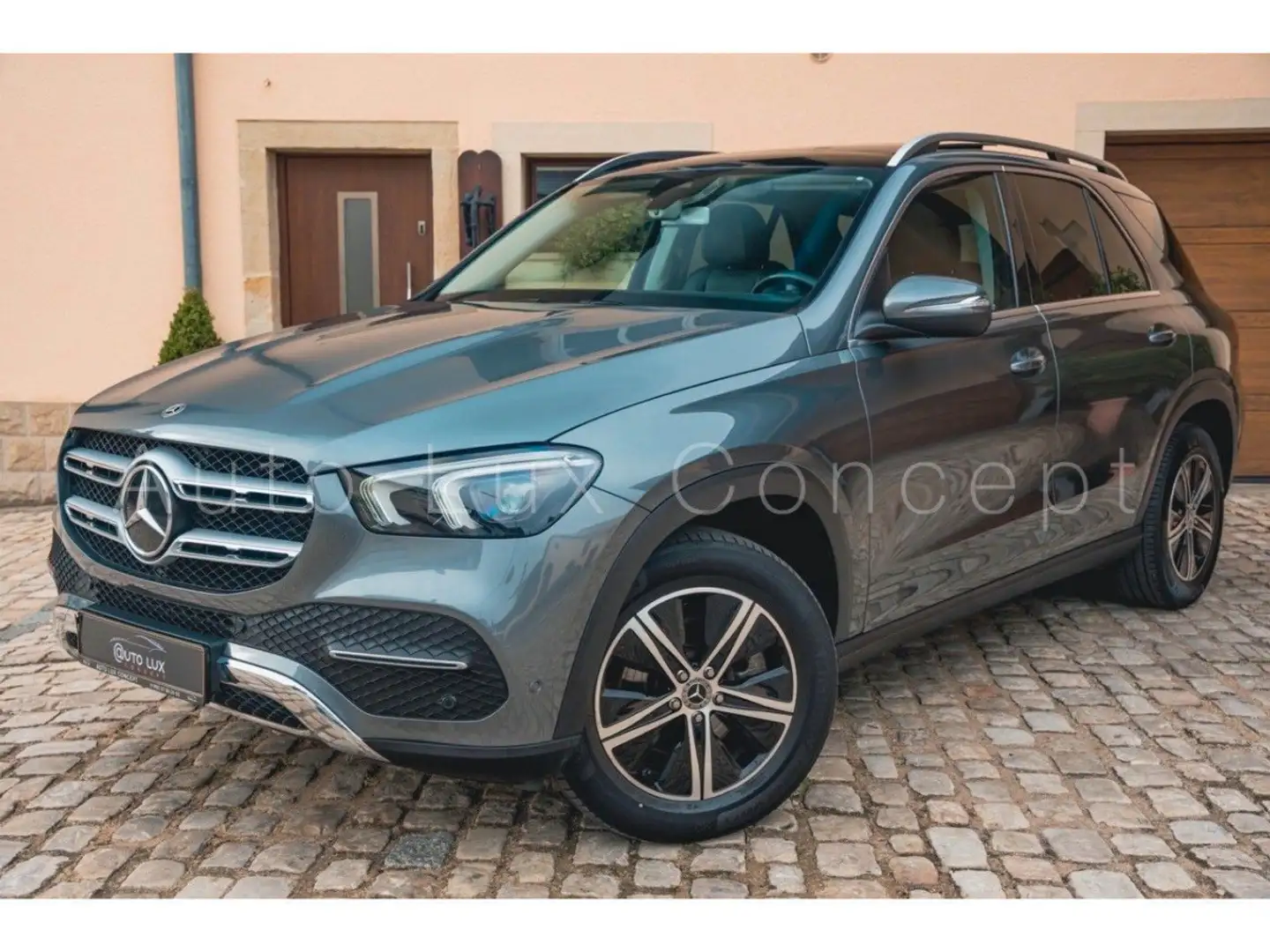Mercedes-Benz GLE 300 d 4MATIC/Stdhzg/Pano/AHK/Rückfahrkamera Gris - 1