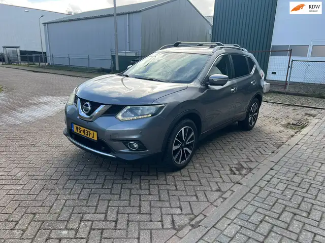 Nissan X-Trail 1.6 dCi Connect Edition Pano Trekhaak Cruise Clima