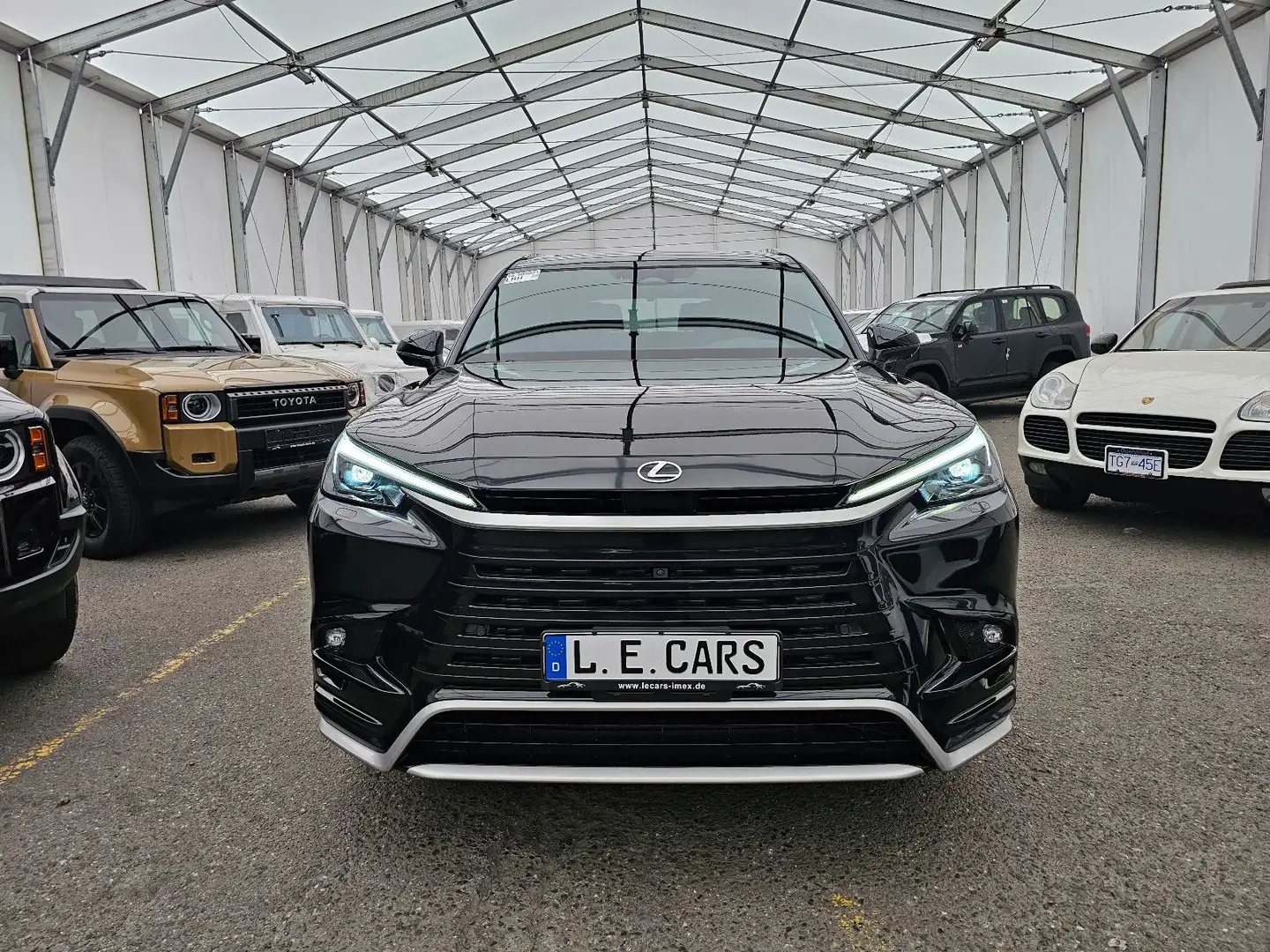 Lexus TX500H FSport3 T1 77.000 EURO, Sofort/Stock! Schwarz - 2