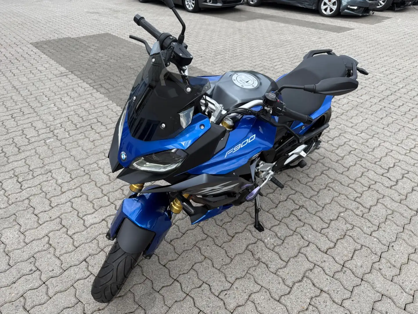 BMW F 900 XR Bleu - 1