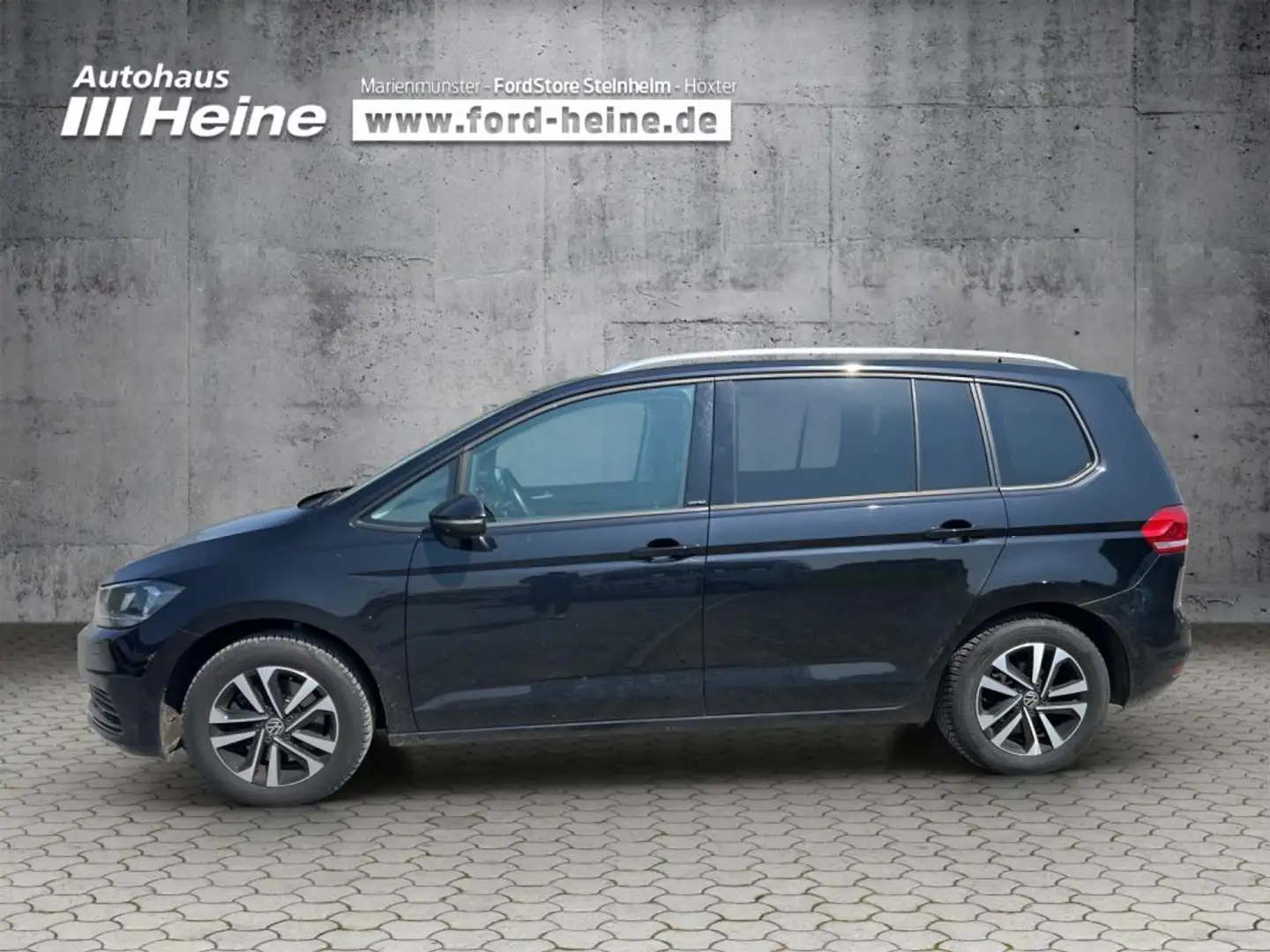 Volkswagen Touran 2.0 TDI SCR UNITED Schwarz - 2